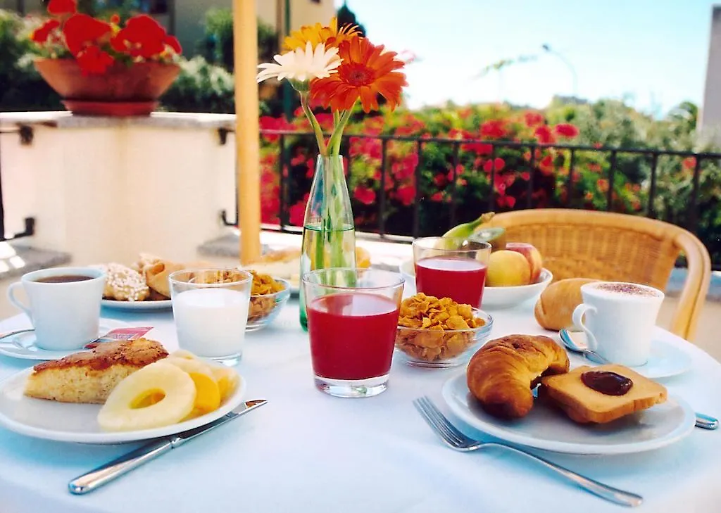 Hotel Angedras Alghero 3*,  Itália